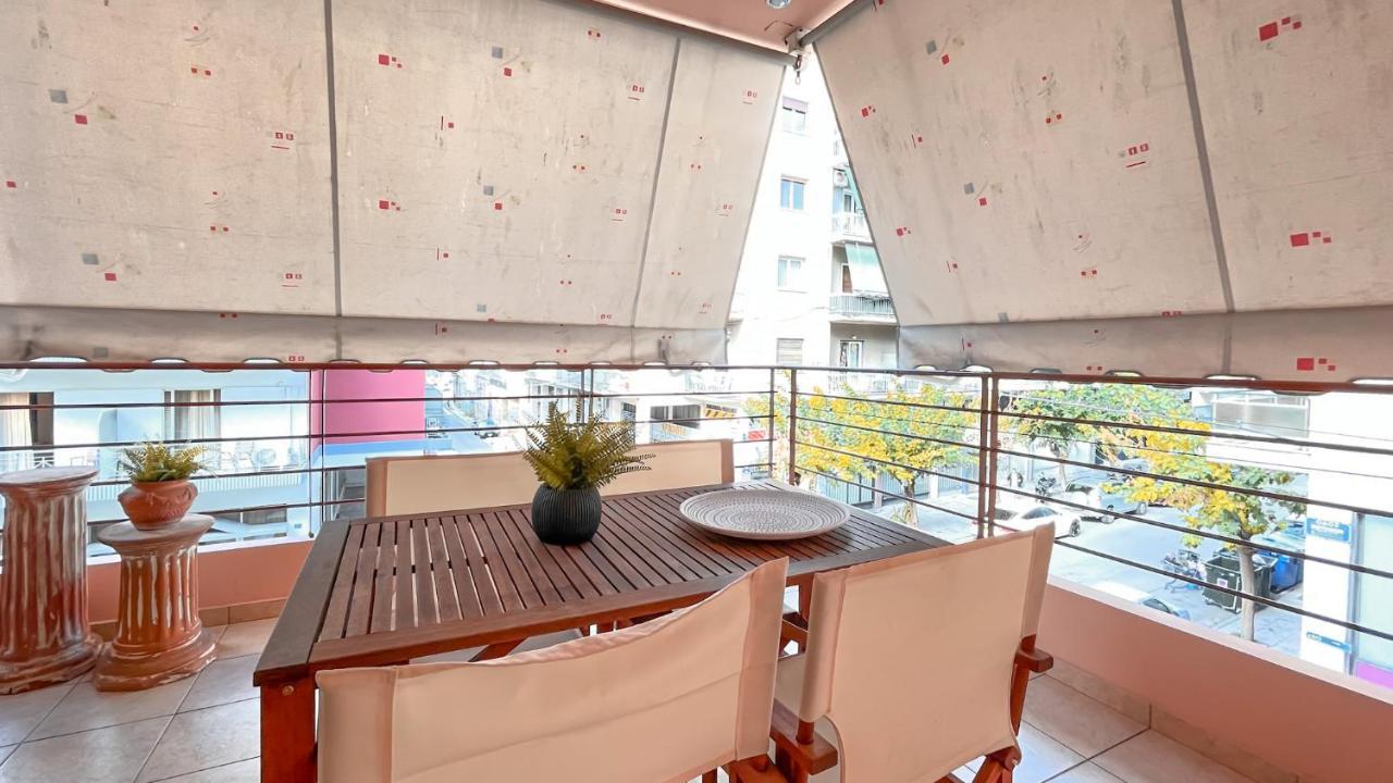 Comfy 2 Bedroom Apartment With Balcony In Atena Exterior foto